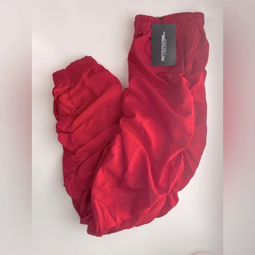 Red Shell Ruched Drawstring Joggers - Size 8 - Picture 10 of 12